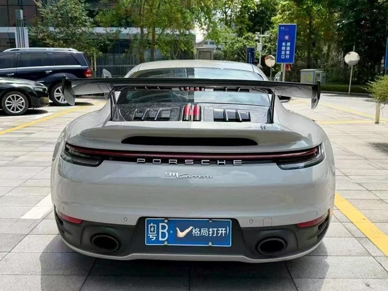 保时捷911 驾驶室