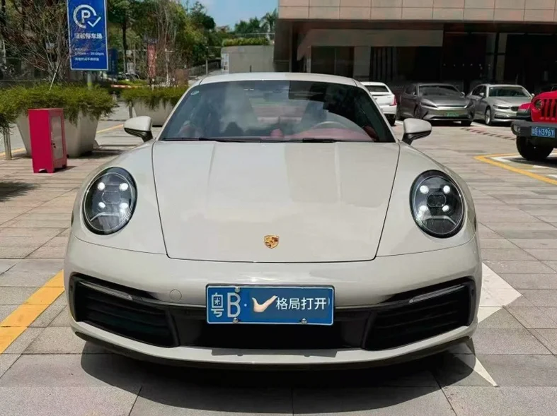 23年保时捷911卡雷拉S