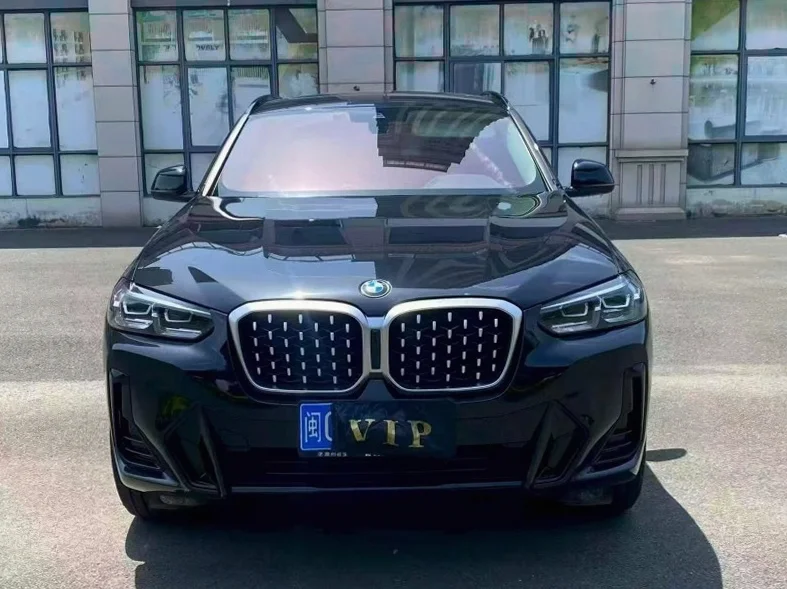 24年宝马X4 2.0T