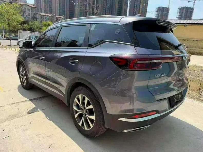 奇瑞瑞虎 驾驶室