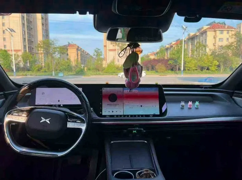 小鹏汽车p7 后面外观三