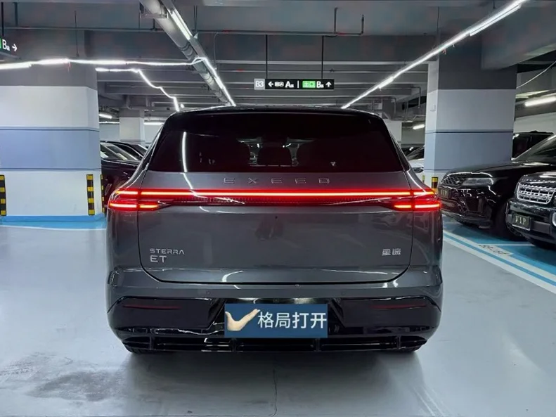 奇瑞星途 驾驶室