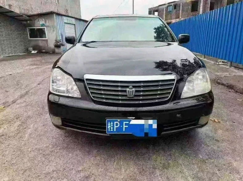 06年丰田皇冠2.5