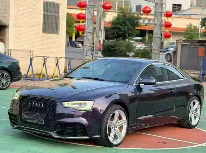奥迪A5 正面外观二