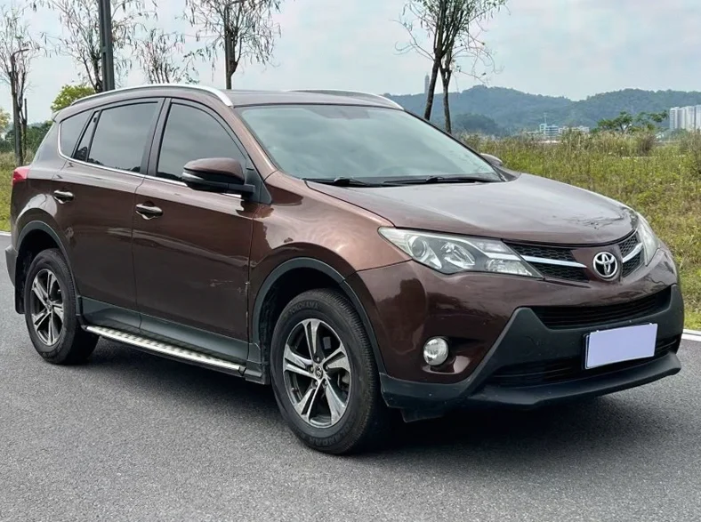 丰田RAV4荣放 正面外观三