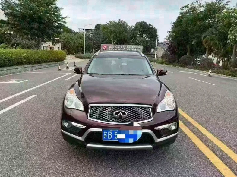 16年英菲尼迪QX50 2.5四驱高配