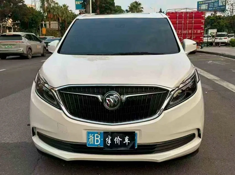 17年别克GL8 2.0T