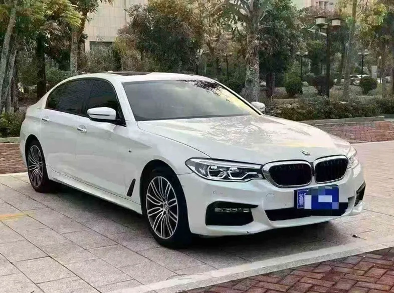 宝马5系 正面外观二