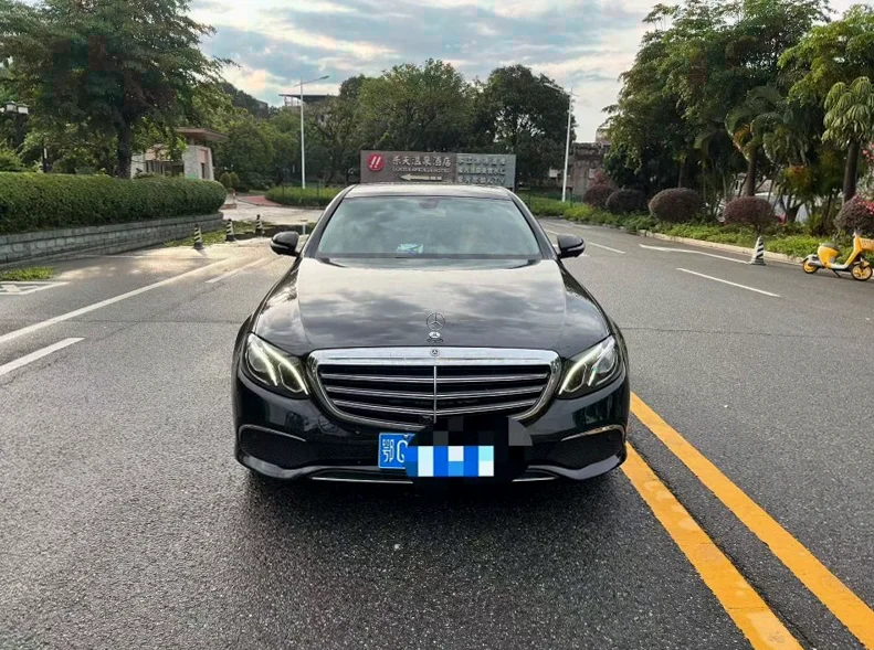 18年奔驰E300L 高配