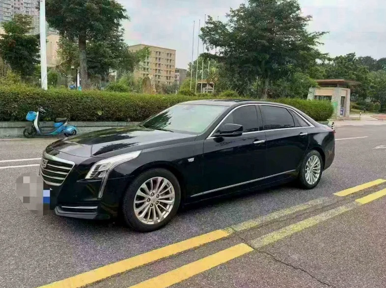 凯迪拉克CT6 正面外观二