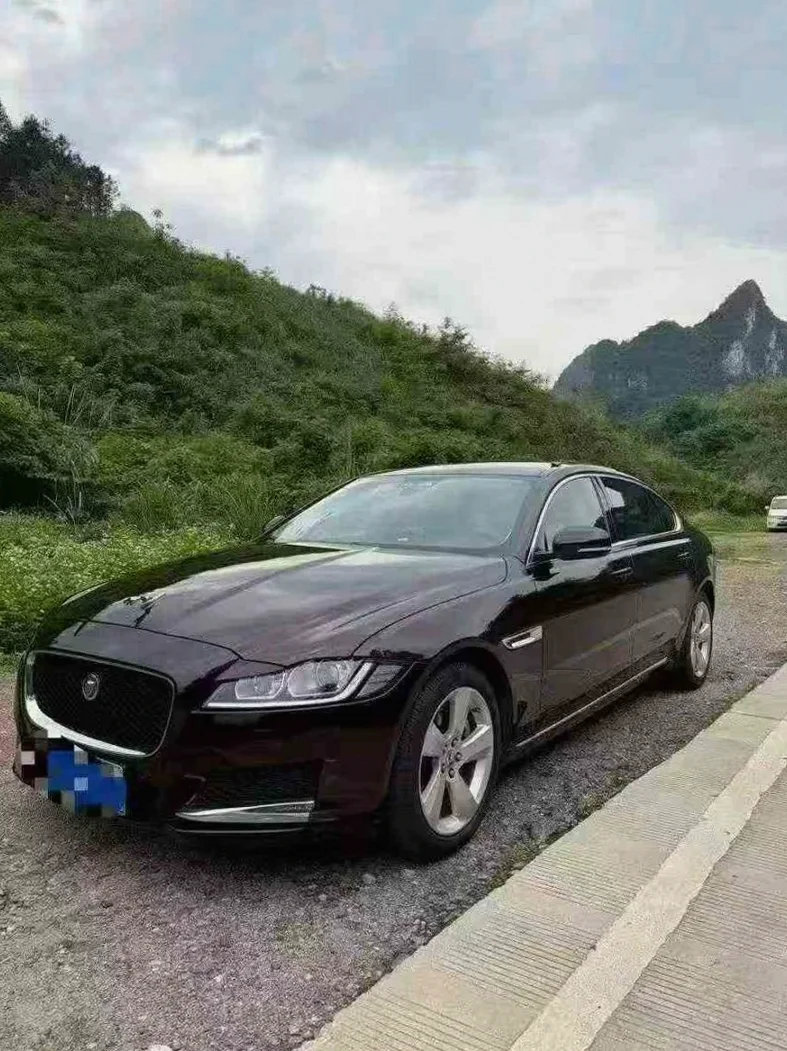 捷豹XFL 正面外观二