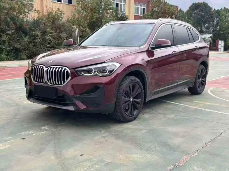 X1宝马 正面外观二