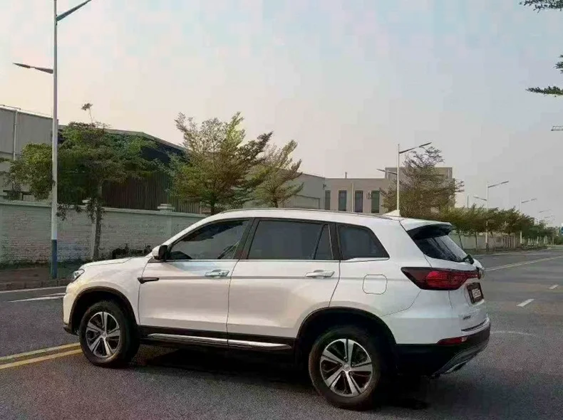 长安汽车CS75 后面外观三