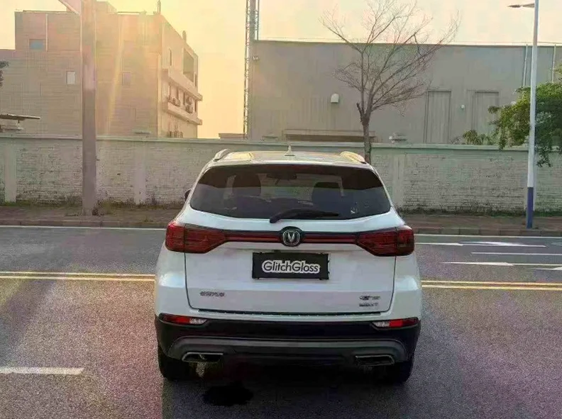 长安汽车CS75 后面外观二