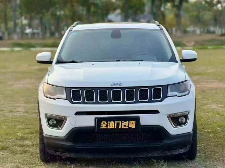 20年Jeep指南者1.4T全景天窗