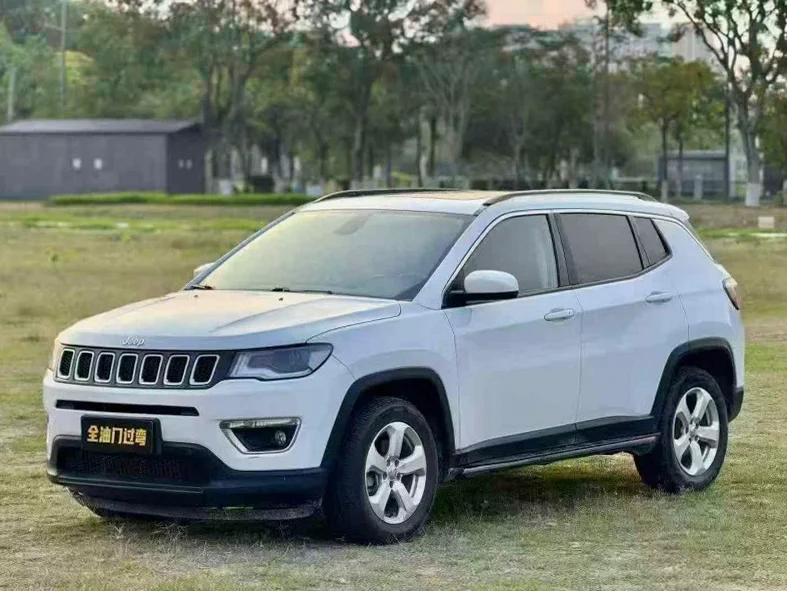 Jeep指南者 正面外观二