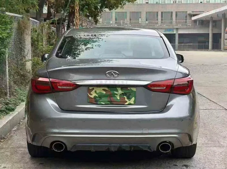 英菲尼迪Q50L 驾驶室