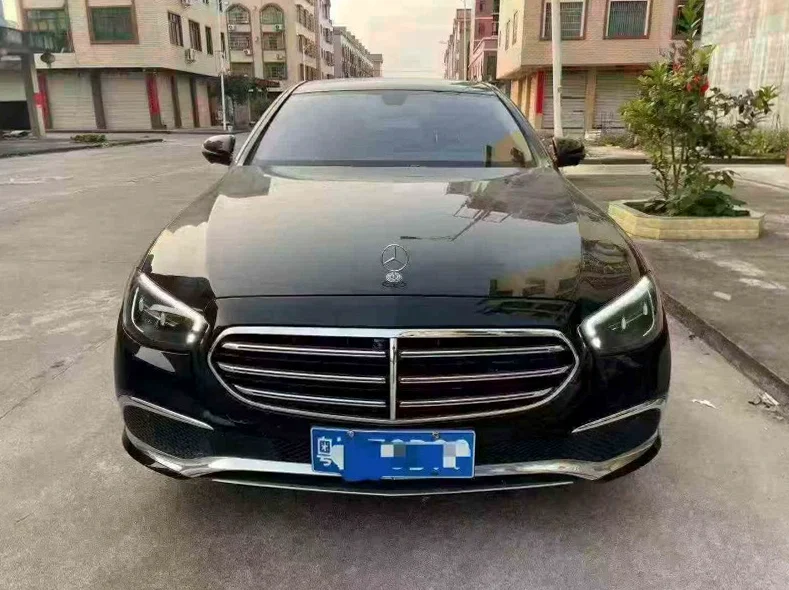 21款奔驰E300L行政立标