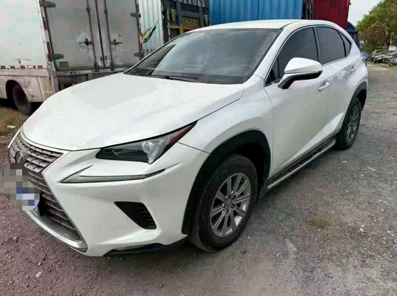 雷克萨斯NX 正面外观三