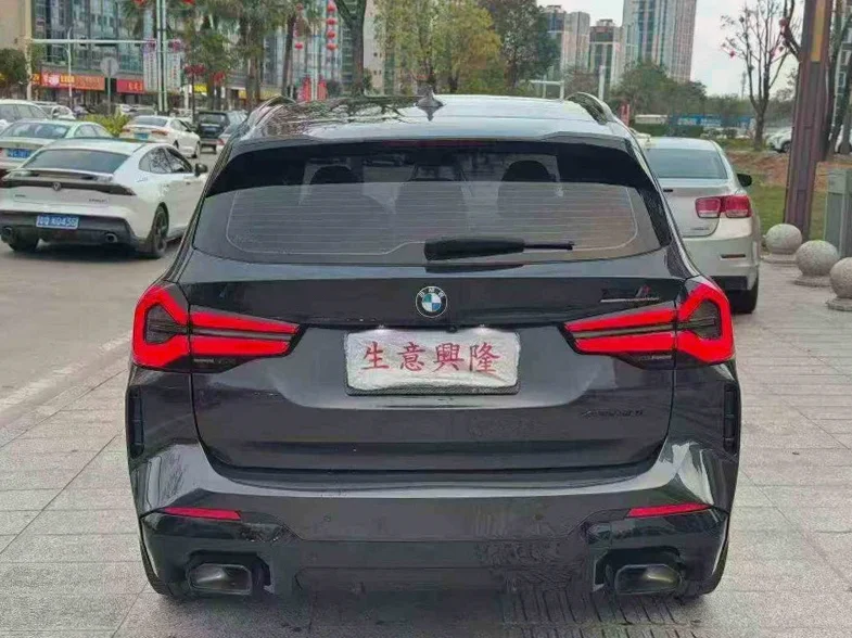 宝马X3 驾驶室
