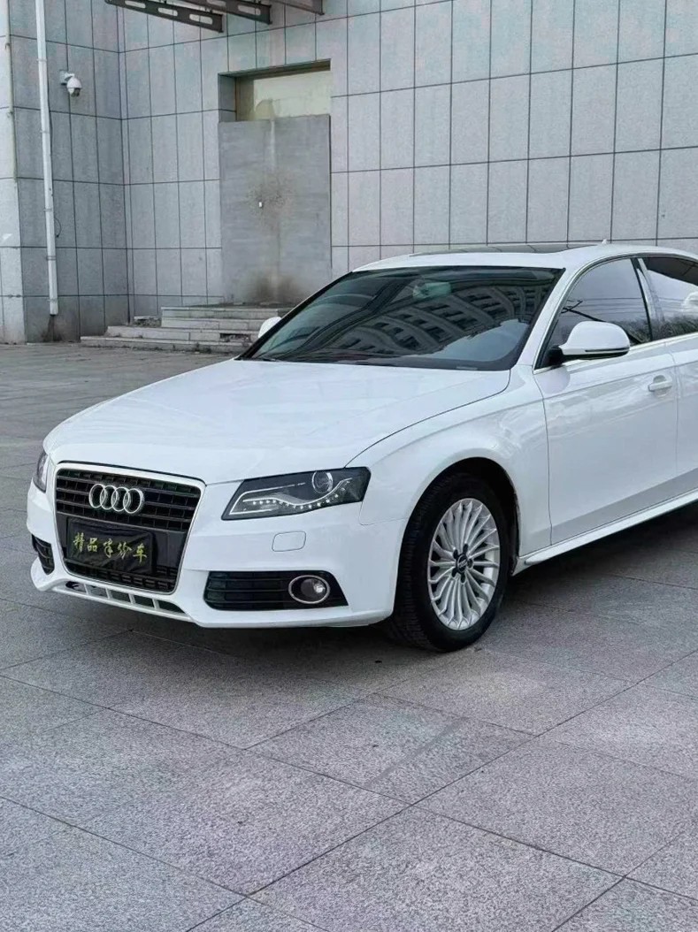奥迪A4L 正面外观三