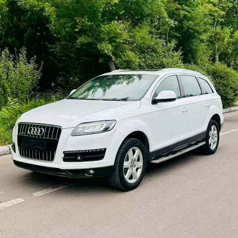 奥迪Q5 正面外观三
