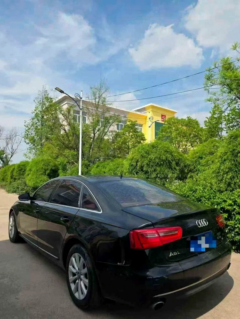 奥迪A6L 后面外观三