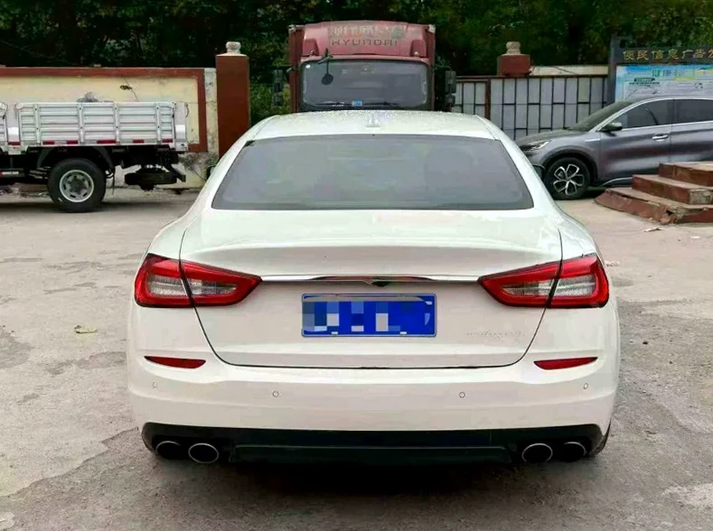 玛莎拉蒂总裁 后面外观三