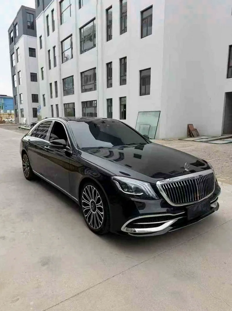 奔驰S 正面外观三