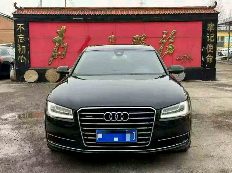 16年奥迪A8L 3.0T高配