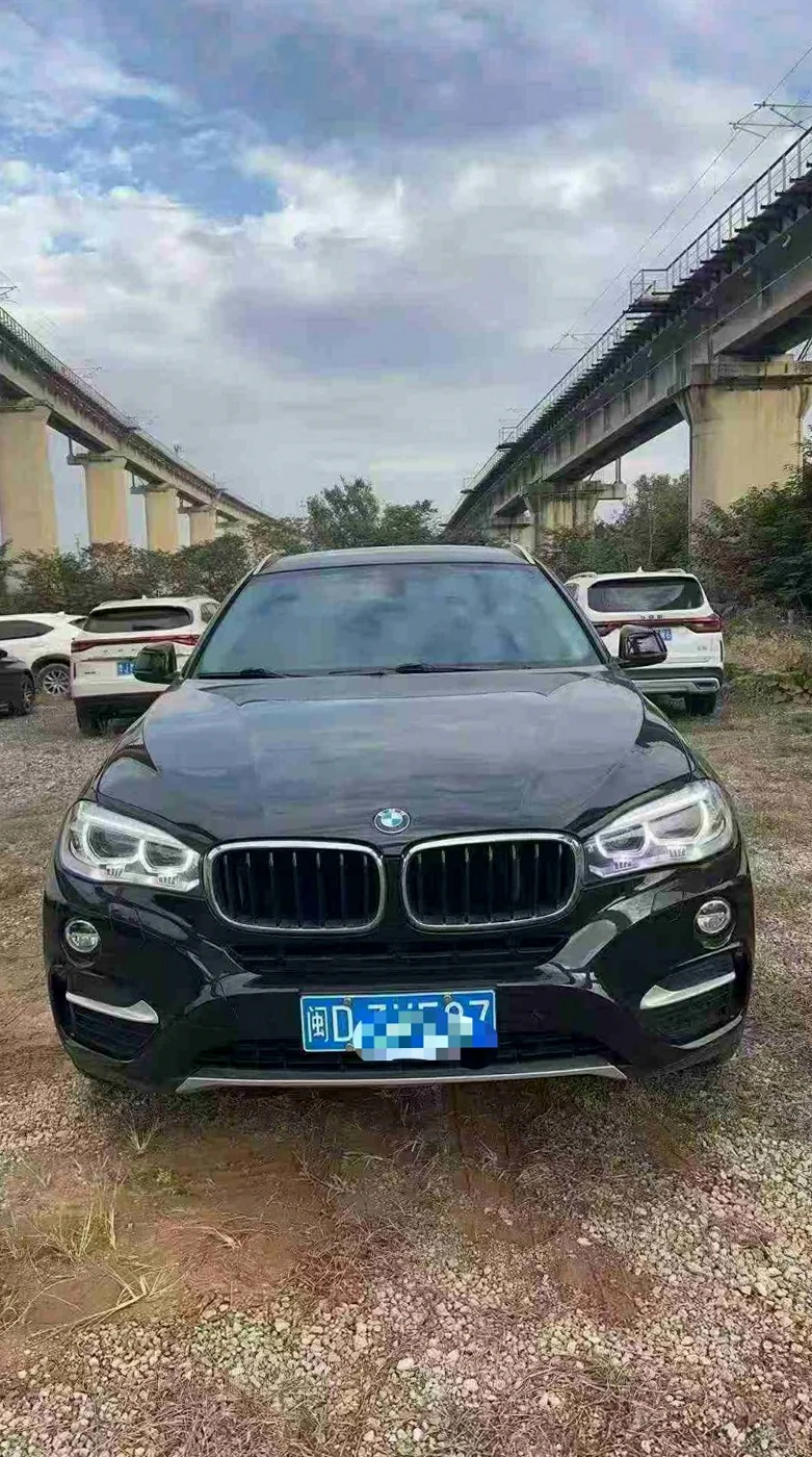 16年宝马X6 3.0T