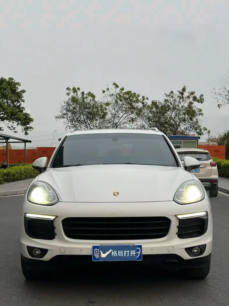 16年保时捷卡宴 3.6T