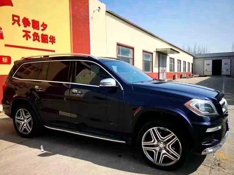 奔驰GL 正面外观三
