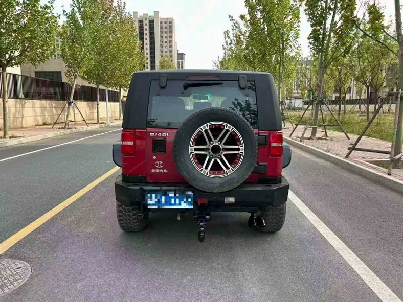 北京BJ40 驾驶室