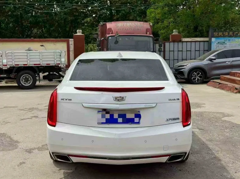 凯迪拉克XTS 后面外观二