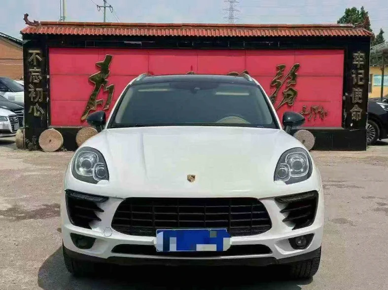 17年保时捷Macan 2.0T四驱高配