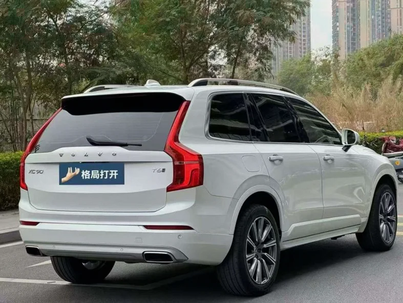 沃尔沃XC90 后面外观三