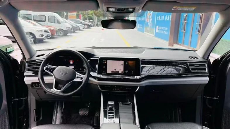大众途昂 后面外观三