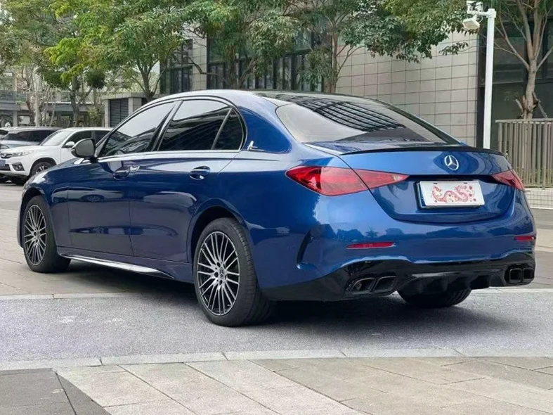 奔驰C 内饰前排