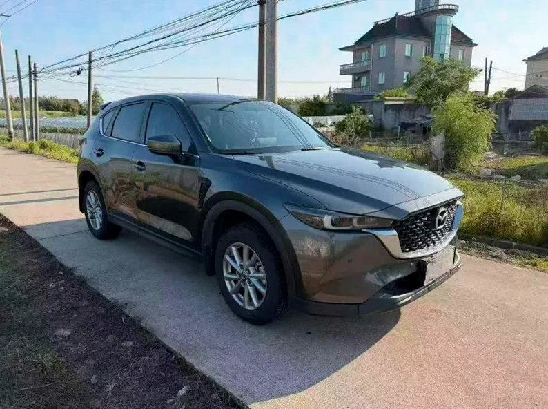 马自达CX-5 正面外观二