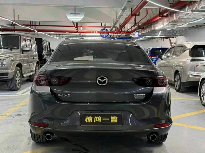 马自达昂克赛拉 内饰后排