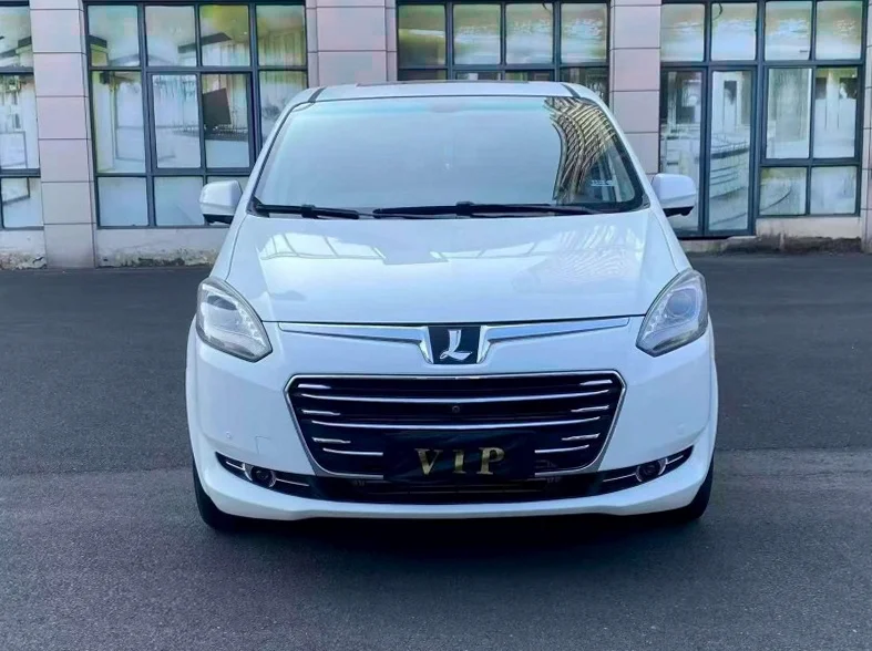 16年纳智捷大7 MPV 七座