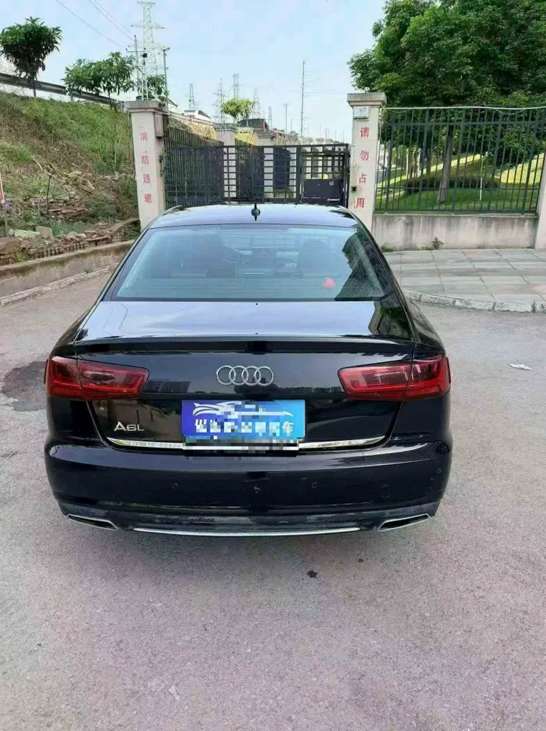 奥迪A6L 后面外观三