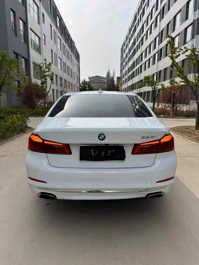 宝马5系 驾驶室