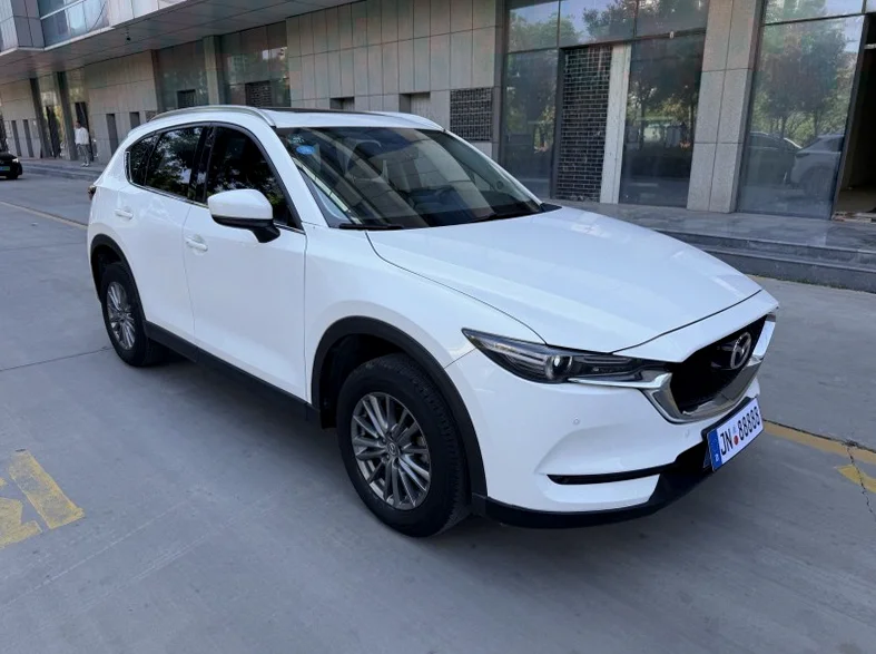 马自达CX-5 正面外观二