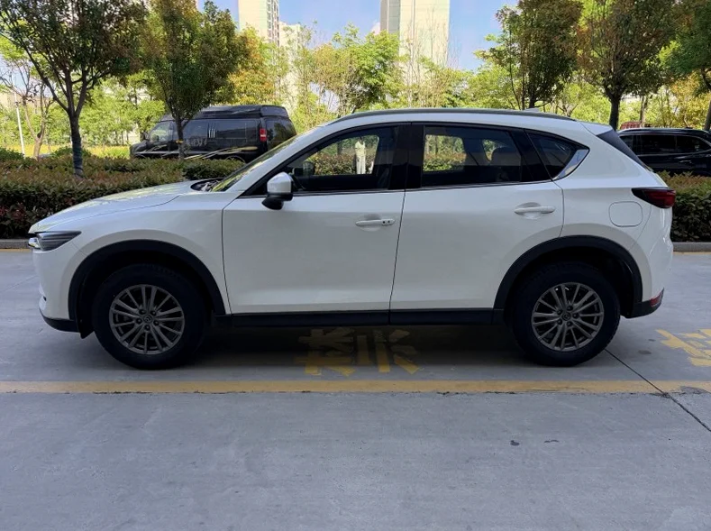 马自达CX-5 后面外观二