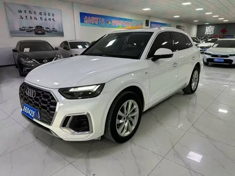 奥迪Q5 正面外观二
