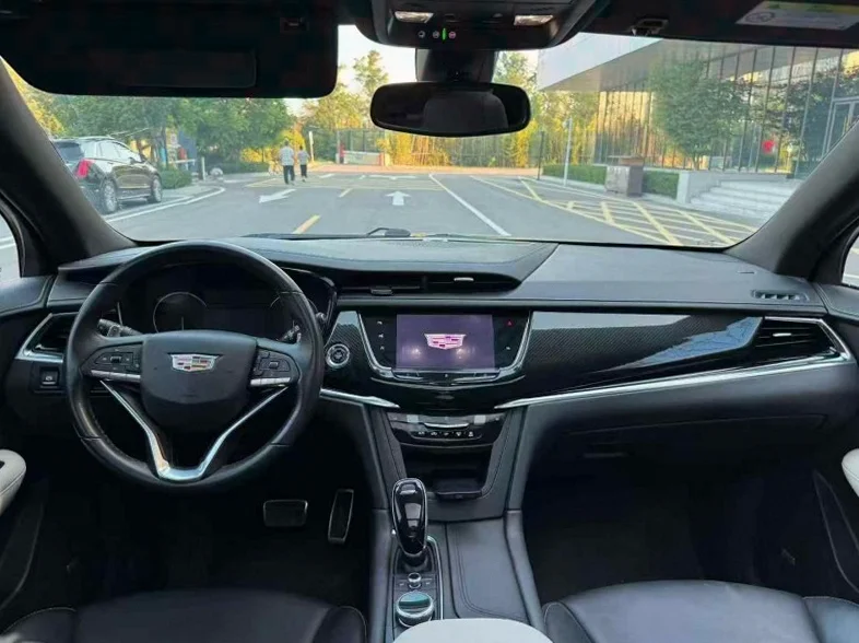 凯迪拉克XT6 后面外观二