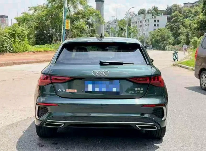 奥迪A3 驾驶室