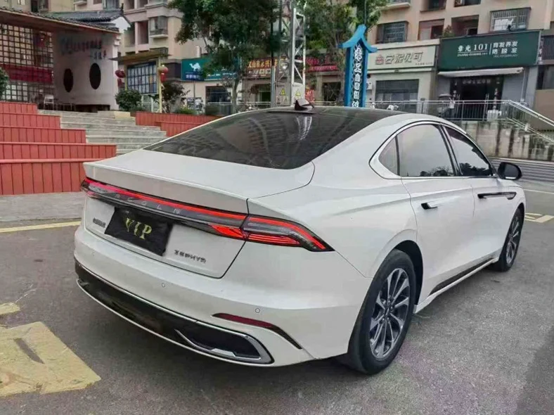 林肯Z 驾驶室